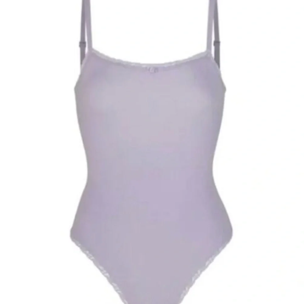SKIMS ~ Bodysuit